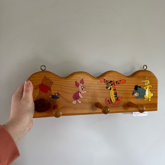 wood clothing peg rack with winnie the pooh characters painted - Picture 2 of 6